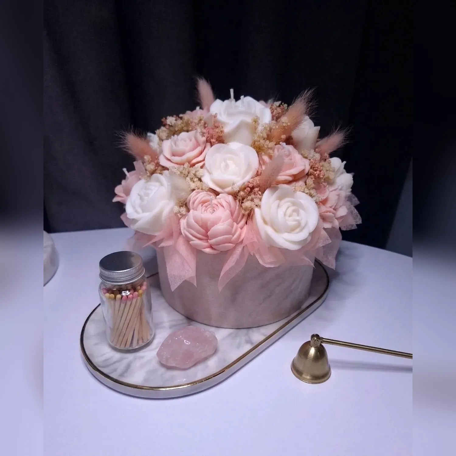 Aranjament floral premium din ceară de soia parfumată